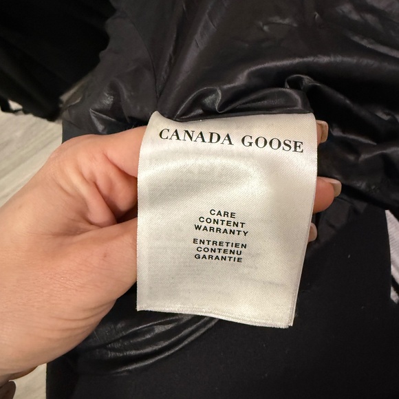 Canada Goose Abbott Packable Down Hoody - Picture 5 of 6